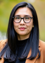 Michelle Lardner headshot